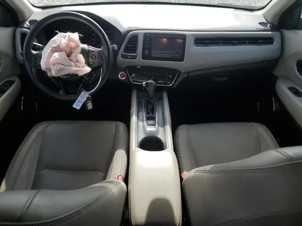 3CZRU5H73KM712300 2019 HONDA HR-V - Image 8