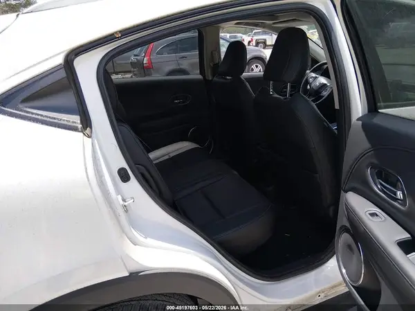 3CZRU5H73MM720271 2021 HONDA HR-V - Image 8
