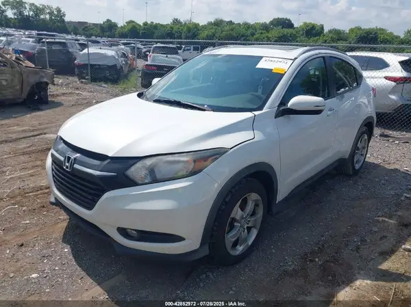 3CZRU5H74GM727685 2016 HONDA HR-V - Image 2