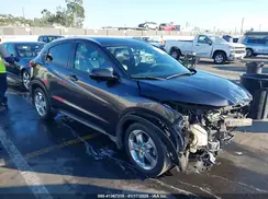 3CZRU5H74HM707468 2017 HONDA HR-V
