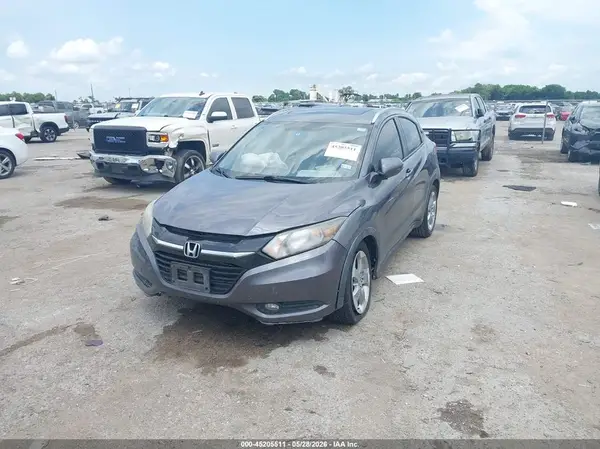 3CZRU5H74HM711634 2017 HONDA HR-V - Image 2
