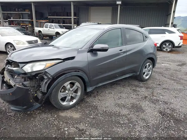 3CZRU5H74HM725517 2017 HONDA HR-V - Image 2