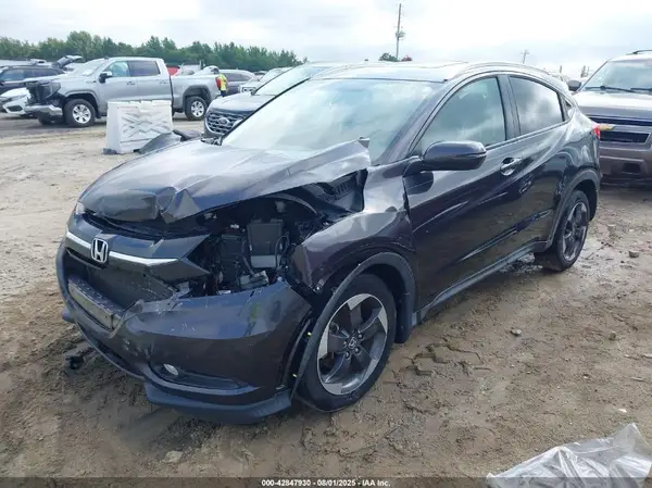3CZRU5H74JM702034 2018 HONDA HR-V - Image 2