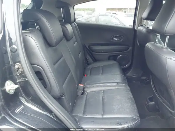 3CZRU5H74JM709890 2018 HONDA HR-V - Image 8
