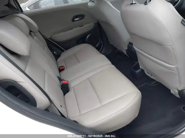 3CZRU5H74KM709664 2019 HONDA HR-V - Image 8