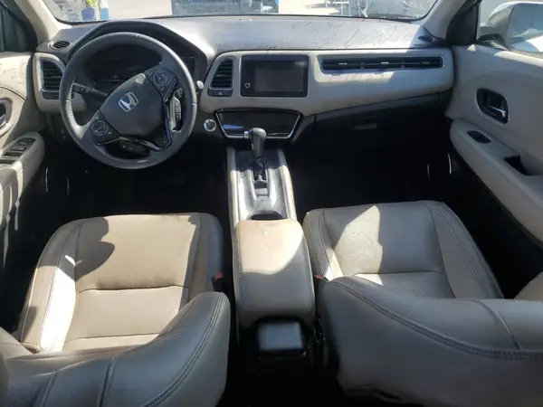 3CZRU5H74KM709695 2019 HONDA HR-V - Image 8