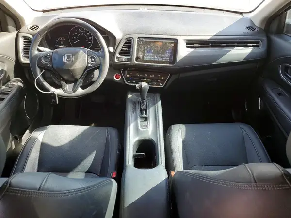 3CZRU5H74KM715156 2019 HONDA HR-V - Image 8