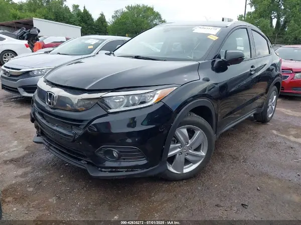 3CZRU5H74KM727680 2019 HONDA HR-V - Image 2