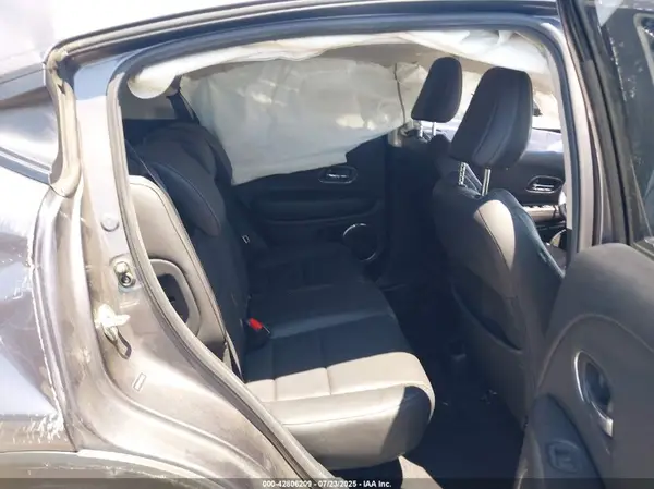 3CZRU5H74LM717877 2020 HONDA HR-V - Image 8