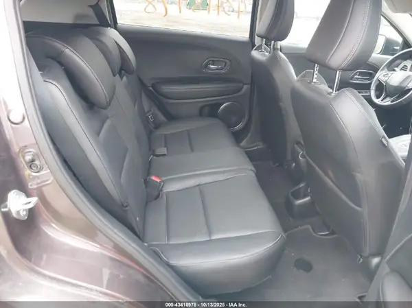 3CZRU5H74MM726631 2021 HONDA HR-V - Image 8
