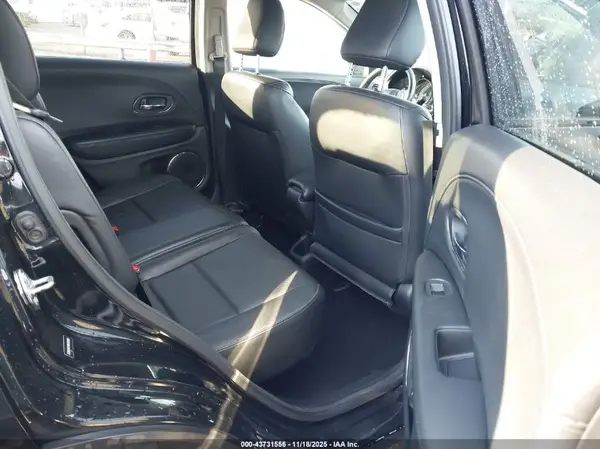 3CZRU5H75GM728201 2016 HONDA HR-V - Image 8