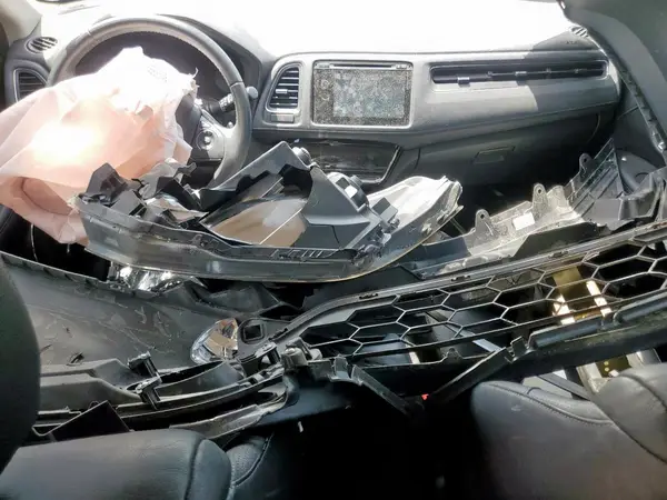 3CZRU5H75HM718866 2017 HONDA HR-V - Image 8