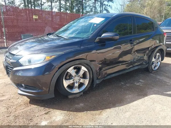 3CZRU5H75HM724926 2017 HONDA HR-V - Image 2