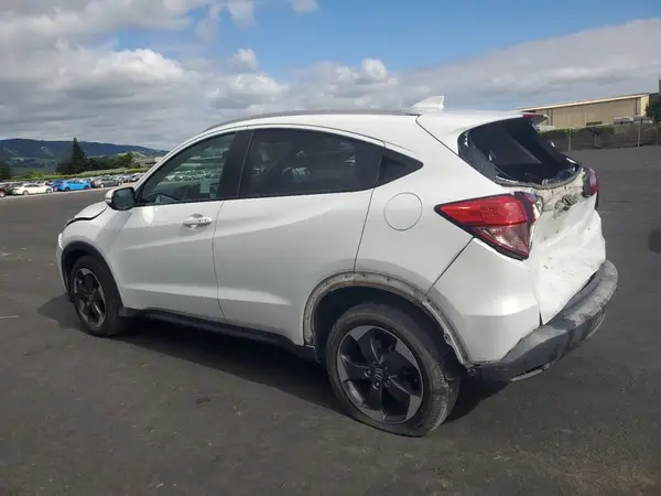 3CZRU5H75JM704259 2018 HONDA HR-V - Image 2