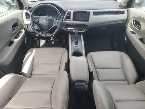3CZRU5H75JM704259 2018 HONDA HR-V - Image 8