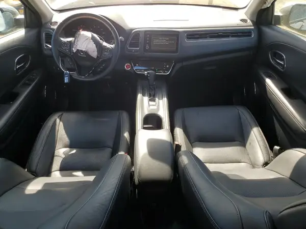 3CZRU5H75KM711875 2019 HONDA HR-V - Image 8