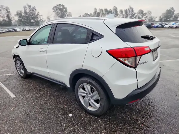 3CZRU5H75KM712248 2019 HONDA HR-V - Image 2