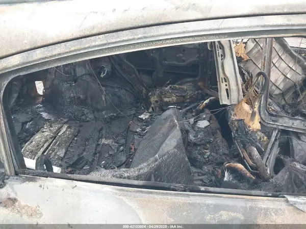 3CZRU5H75KM714288 2019 HONDA HR-V - Image 8