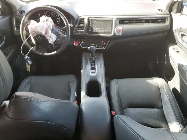 3CZRU5H75KM715733 2019 HONDA HR-V - Image 8