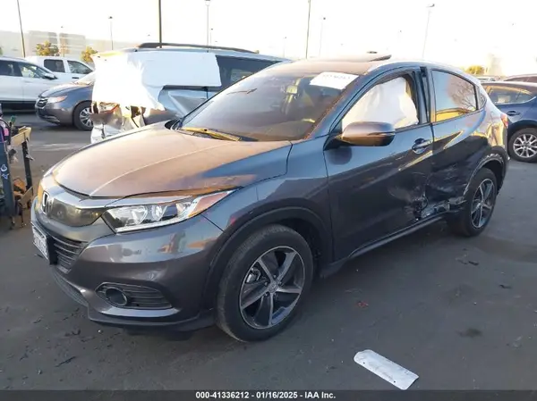 3CZRU5H75MM704623 2021 HONDA HR-V - Image 2