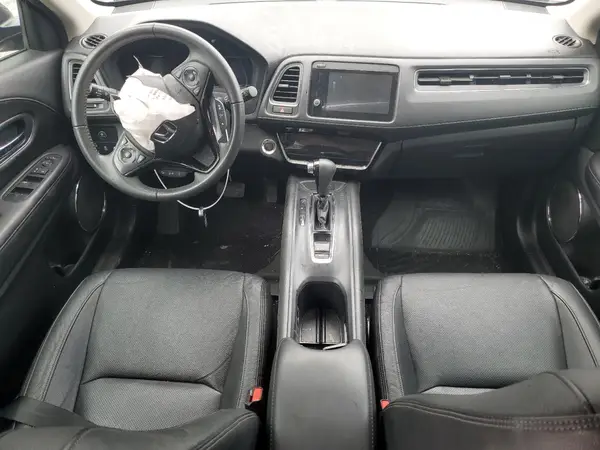3CZRU5H75NM715557 2022 HONDA HR-V - Image 8