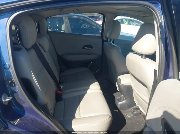 3CZRU5H76GM709821 2016 HONDA HR-V - Image 8