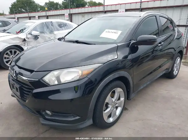 3CZRU5H76GM719085 2016 HONDA HR-V - Image 2