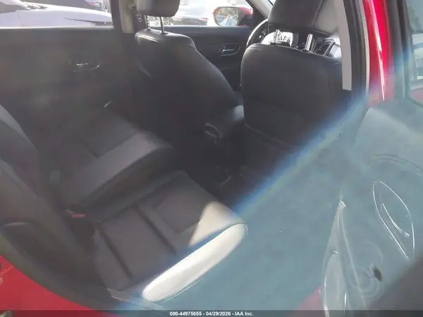 3CZRU5H76HM711294 2017 HONDA HR-V - Image 8