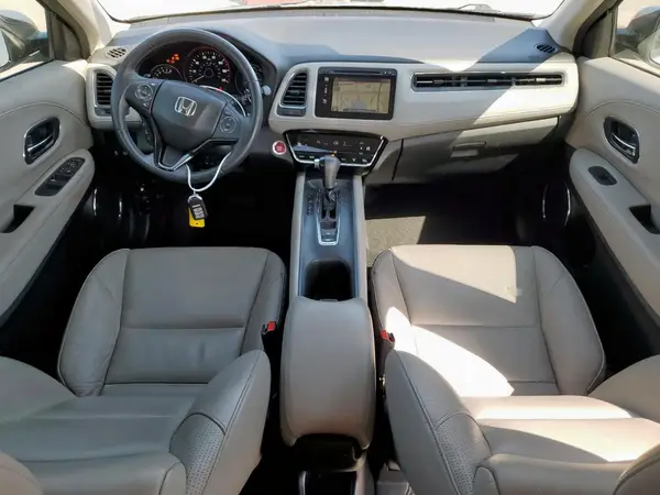 3CZRU5H76HM714938 2017 HONDA HR-V - Image 8