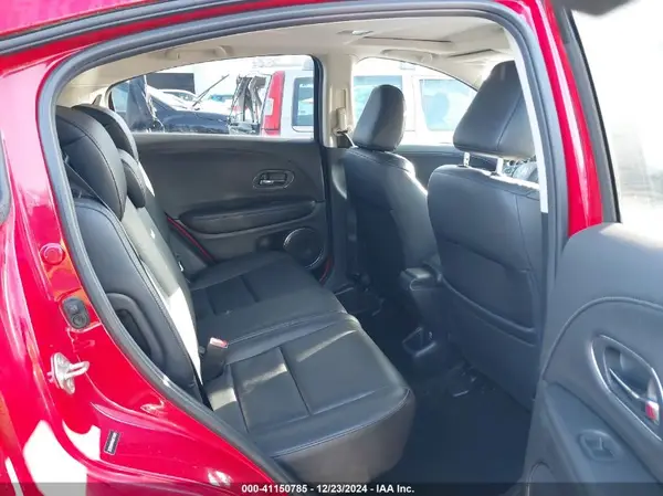 3CZRU5H76HM715605 2017 HONDA HR-V - Image 8