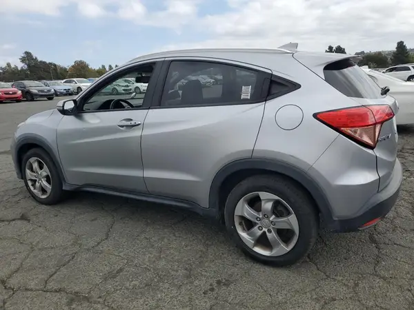 3CZRU5H76HM728547 2017 HONDA HR-V - Image 2