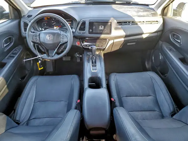 3CZRU5H76KM711917 2019 HONDA HR-V - Image 8