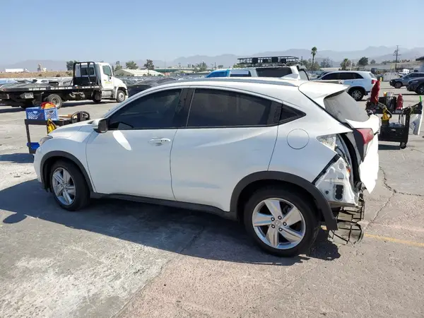 3CZRU5H76KM715871 2019 HONDA HR-V - Image 2