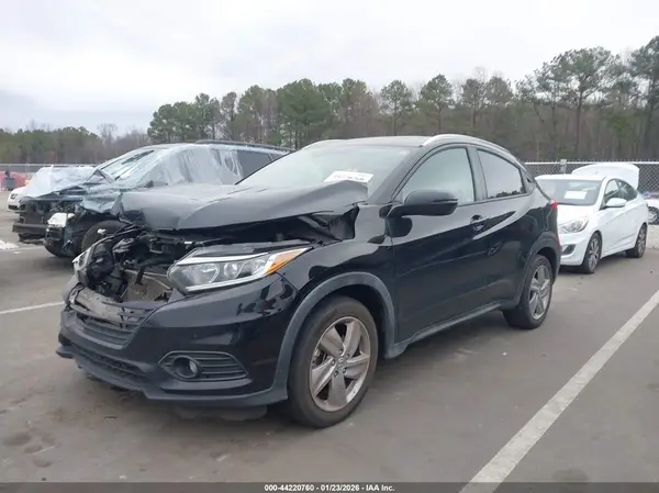 3CZRU5H76KM725641 2019 HONDA HR-V - Image 2