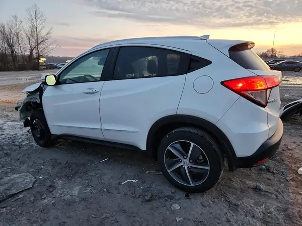 3CZRU5H76MM704033 2021 HONDA HR-V - Image 2