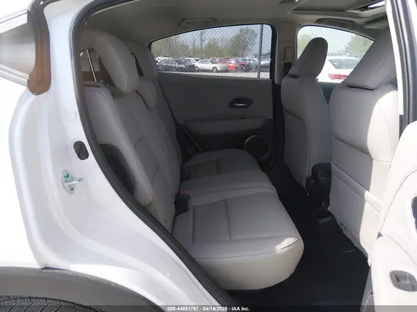 3CZRU5H76NM732092 2022 HONDA HR-V - Image 8