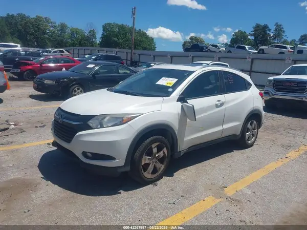 3CZRU5H77GM722674 2016 HONDA HR-V - Image 2