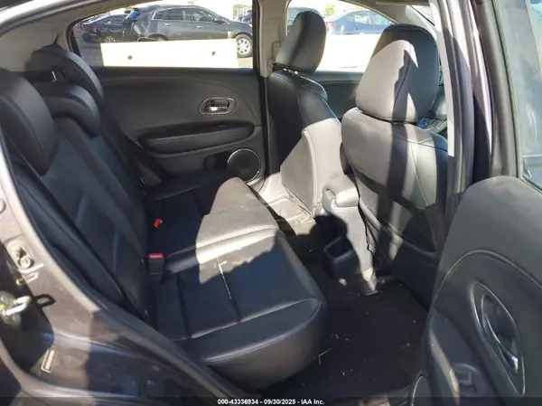 3CZRU5H77GM729706 2016 HONDA HR-V - Image 8