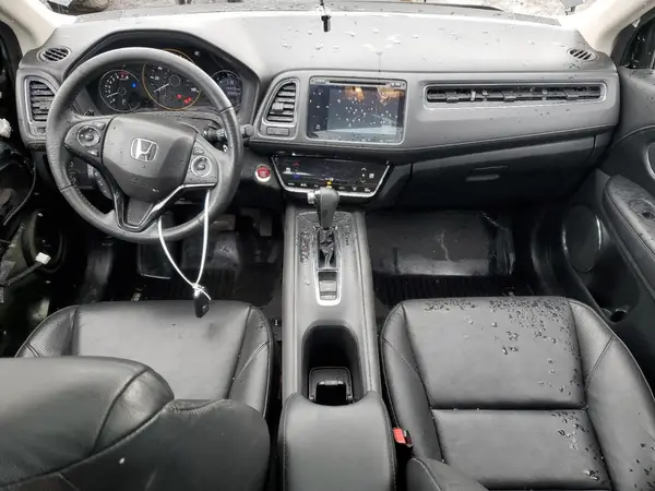 3CZRU5H77HM705682 2017 HONDA HR-V - Image 8
