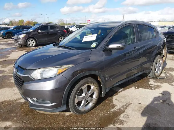 3CZRU5H77HM711627 2017 HONDA HR-V - Image 2