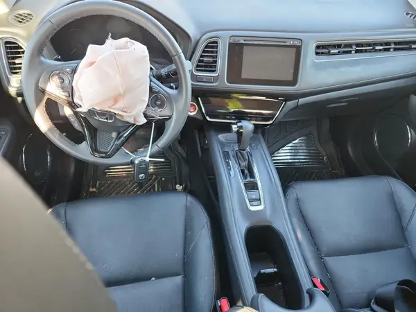 3CZRU5H77HM711689 2017 HONDA HR-V - Image 8