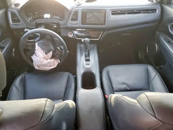 3CZRU5H77HM723275 2017 HONDA HR-V - Image 8