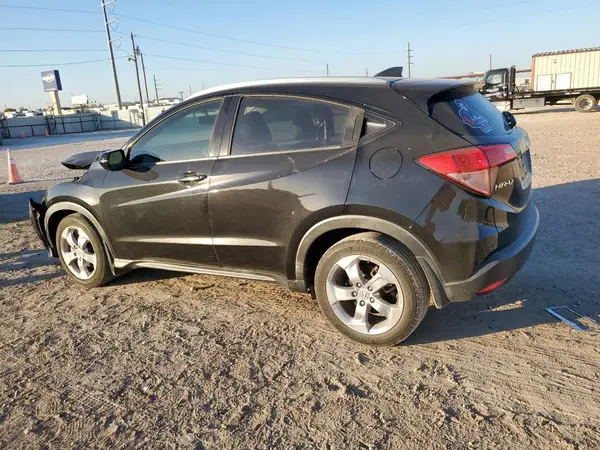 3CZRU5H77HM723857 2017 HONDA HR-V - Image 2