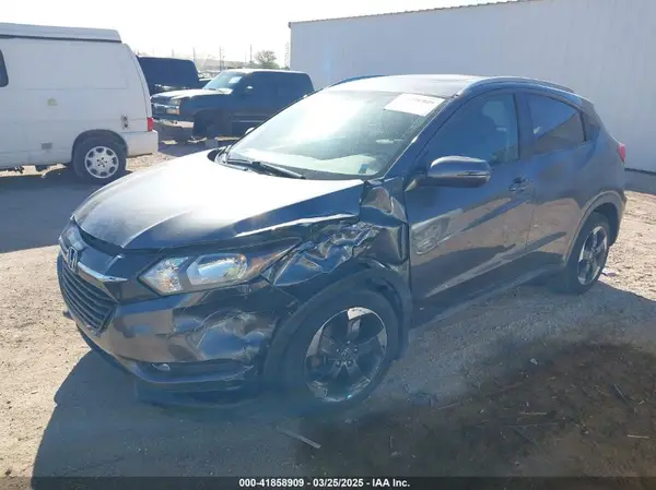 3CZRU5H77JM701993 2018 HONDA HR-V - Image 2