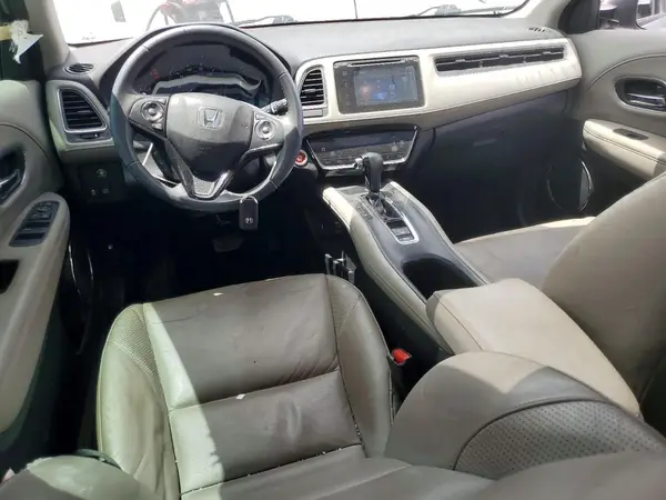 3CZRU5H77JM705218 2018 HONDA HR-V - Image 8