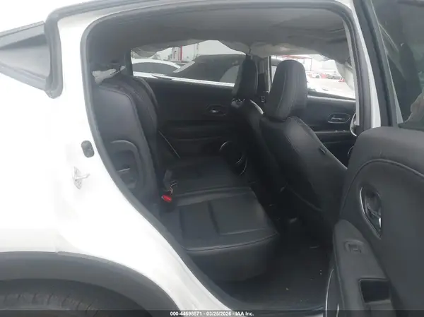 3CZRU5H77MM709905 2021 HONDA HR-V - Image 8