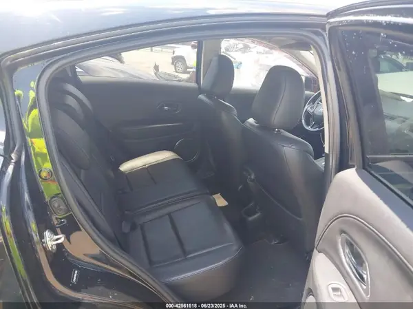 3CZRU5H78GM716902 2016 HONDA HR-V - Image 8