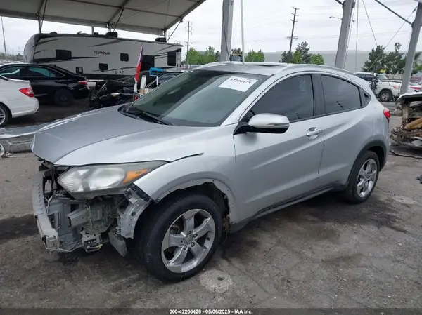 3CZRU5H78GM732579 2016 HONDA HR-V - Image 2