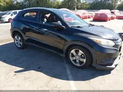 3CZRU5H78HM711233 2017 HONDA HR-V