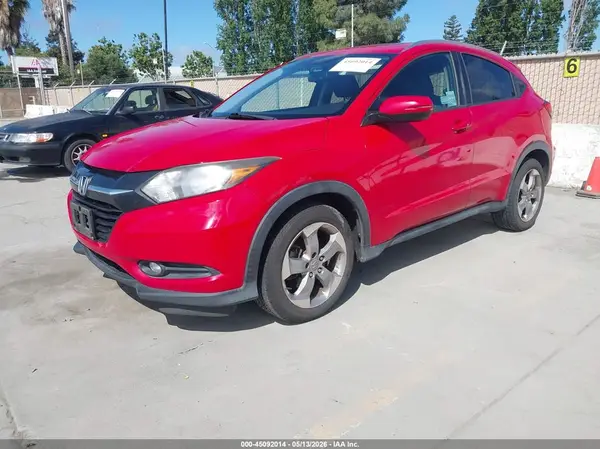 3CZRU5H78HM711345 2017 HONDA HR-V - Image 2